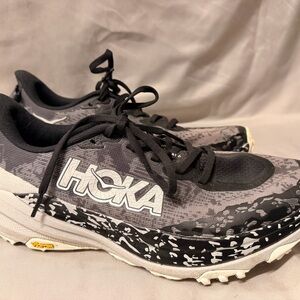 Hoka Speedgoat 6 Black Trail Shoes
